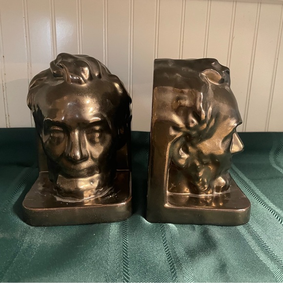 Bronze Abraham Lincoln Bookends - Picture 2 of 3